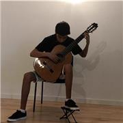 Doy clases particulares o en grupo de guitarra clásica para niños que quieran aprender o personas que se quieran preparar para entrar al conservatorio
